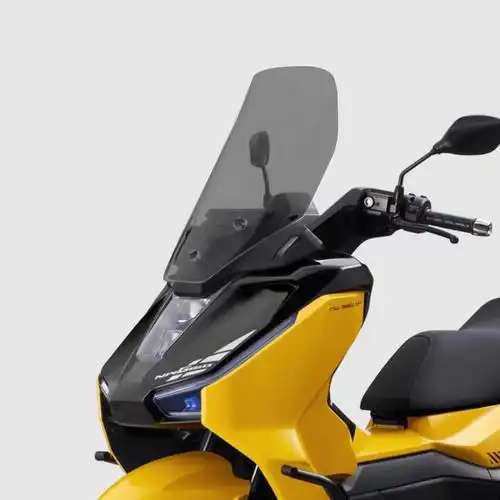Polycarbonate Sheet Thickness Guide: Roofing, Machine Guards, Glazing & Industrial Parts 2 Polycarbonate windshield application in construction equipment demonstrating durability across various thicknesses